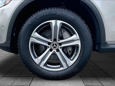 Used 2021 Mercedes-Benz GLC 300 4MATIC image 38