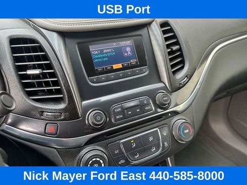 Used 2015 Chevrolet Impala LS w/ LS Convenience Package image 16