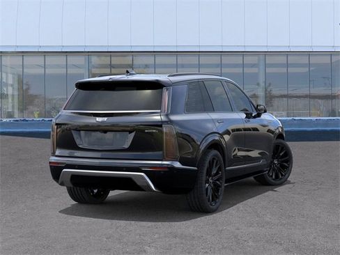 New 2026 Cadillac Vistiq Platinum w/ LPO, Floor Liner Package image 4