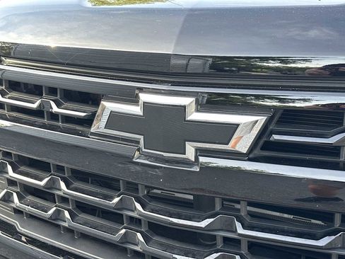 Used 2025 Chevrolet Silverado 1500 RST image 10