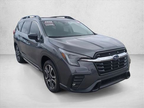 Used 2025 Subaru Ascent Limited AWD/4WD image 3