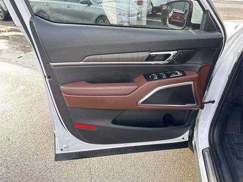 Certified 2023 Kia Telluride SX Prestige image 13