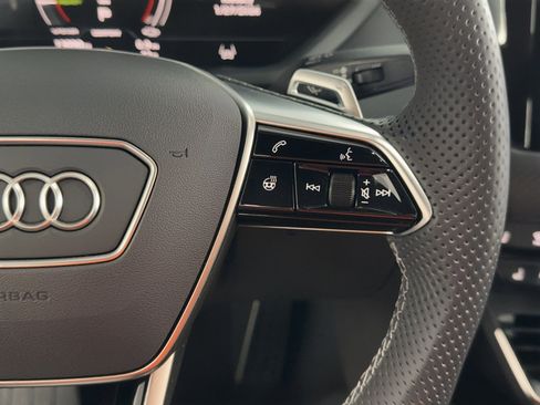 Used 2023 Audi RS e-tron GT w/ Carbon Performance Package image 22