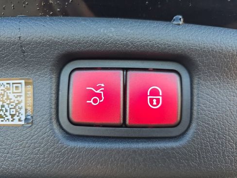 New 2026 Mercedes-Benz C 300 Sedan image 14