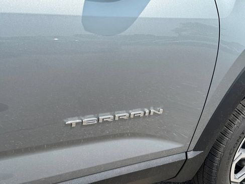 New 2027 GMC Terrain Elevation w/ Elevation Premium Package AWD/4WD image 21