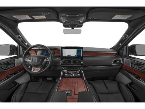 Used 2023 Lincoln Navigator Reserve image 8
