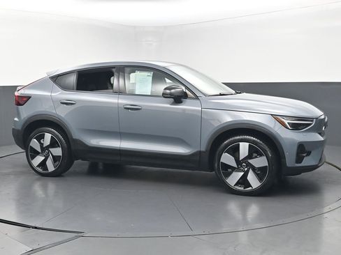 Used 2023 Volvo C40 P8 Recharge Ultimate AWD/4WD image 6