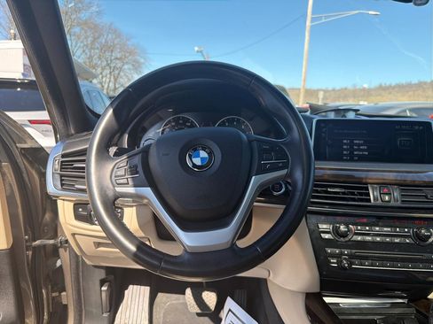 Used 2017 BMW X5 xDrive50i image 23