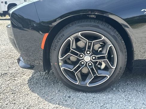 New 2026 Dodge Charger R/T AWD/4WD image 11