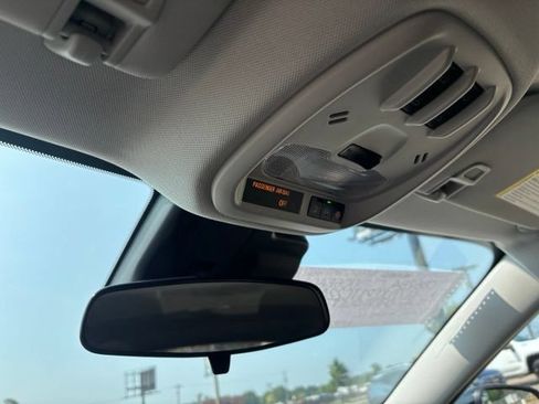 New 2026 Chevrolet Trax ACTIV w/ Sunroof Package FWD image 23