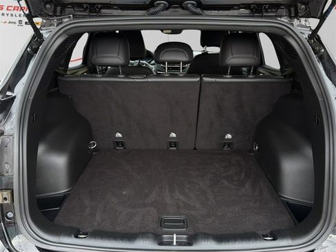 Used 2024 Jeep Compass Trailhawk image 36