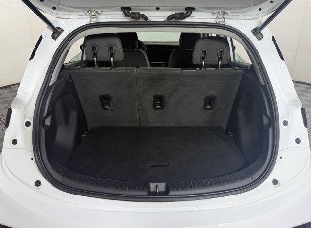 Used 2022 Chevrolet Bolt LT FWD image 7