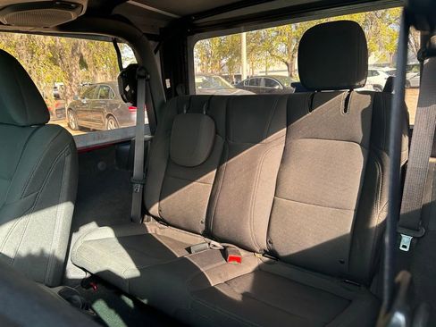 Used 2022 Jeep Wrangler Willys image 43