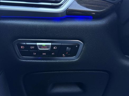 Used 2019 BMW X5 xDrive40i w/ Executive Package AWD/4WD image 47