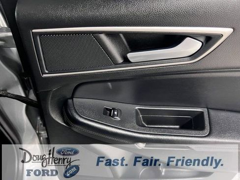 Used 2023 Ford Edge SEL image 33