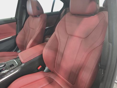 Certified 2024 BMW 330i Sedan w/ Convenience Package RWD image 18