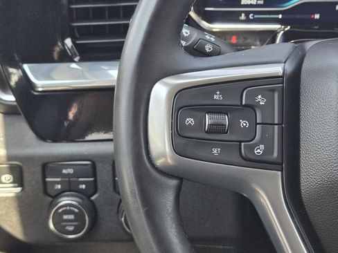Used 2023 Chevrolet Silverado 1500 LT AWD/4WD image 27