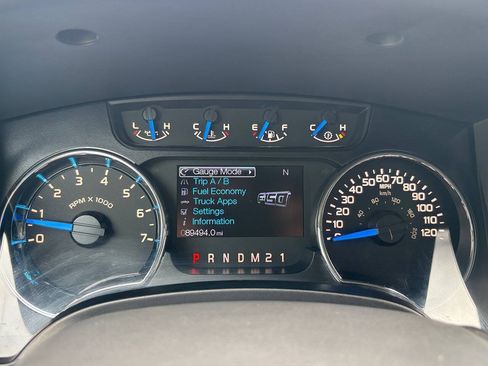 Used 2013 Ford F150 XLT w/ Mid Equipment Group AWD/4WD image 9