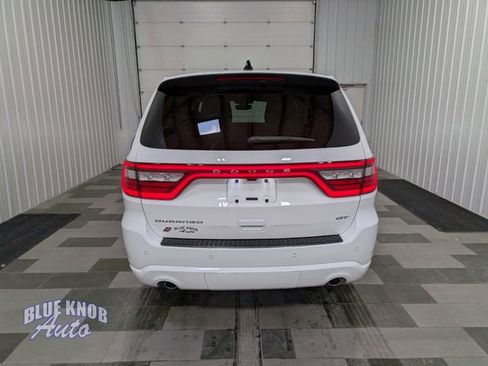 Used 2025 Dodge Durango GT AWD/4WD image 3