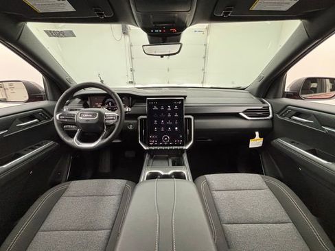 New 2026 GMC Acadia Elevation AWD/4WD image 3