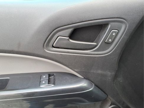 Used 2019 Chevrolet Colorado W/T w/ WT Convenience Package image 13