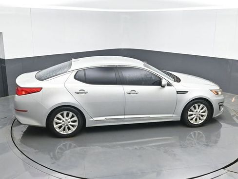 Used 2014 Kia Optima LX FWD image 25