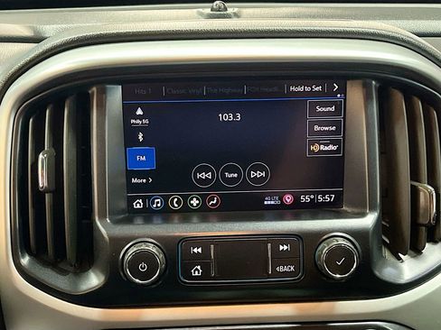 Used 2021 Chevrolet Colorado ZR2 w/ ZR2 Midnight Special Edition AWD/4WD image 15