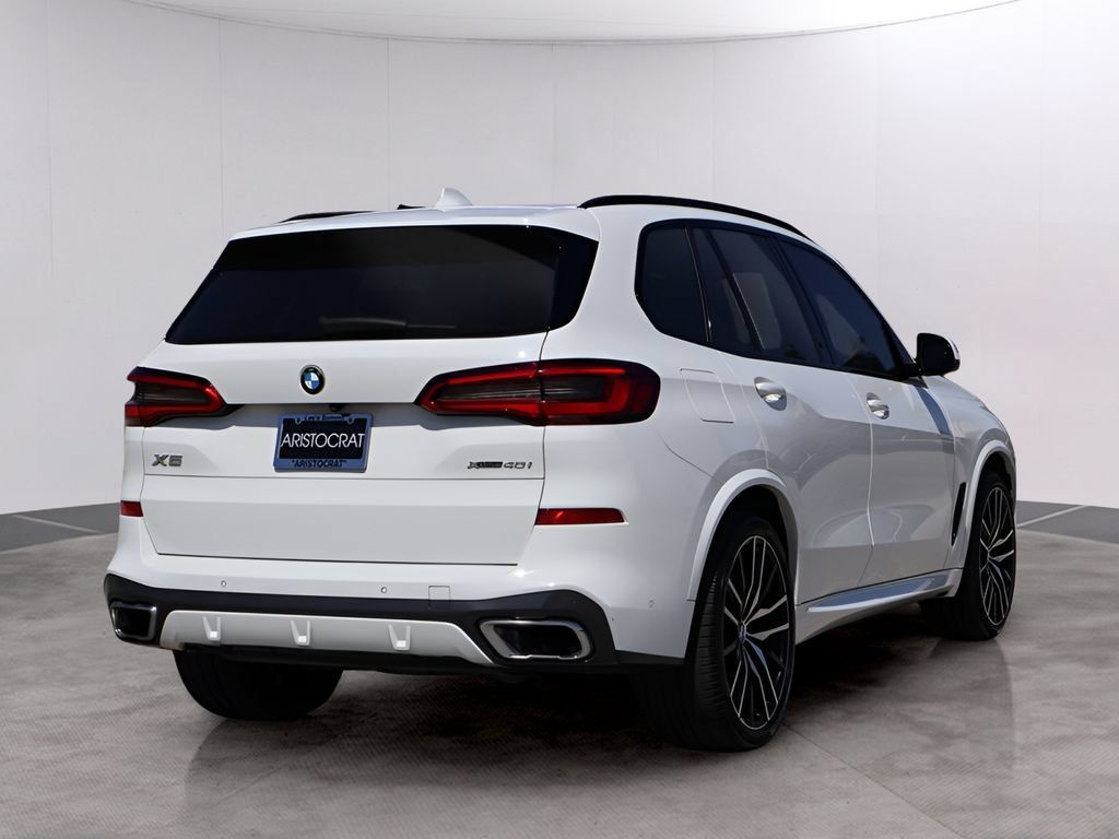 Used 2019 BMW X5 xDrive40i w/ M Sport Package AWD/4WD image 7