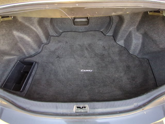 Used 2009 Toyota Camry SE FWD image 10
