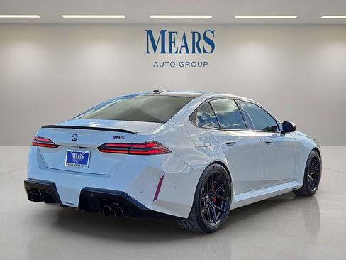 Used 2026 BMW M5 w/ Carbon Package image 5