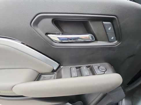 Used 2024 Chevrolet Colorado ZR2 w/ Technology Package image 27