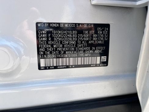 Certified 2025 Honda HR-V LX image 10