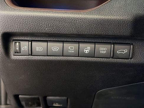 Used 2025 Toyota RAV4 Limited w/ Advanced Technology Package AWD/4WD image 10