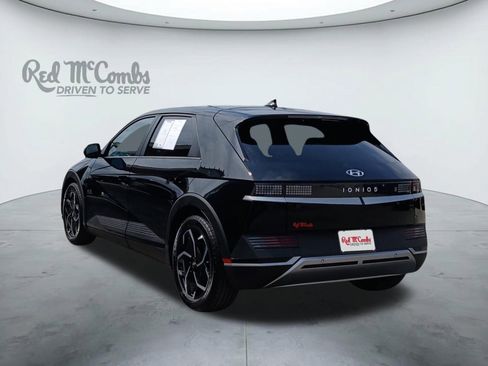 Certified 2023 Hyundai Ioniq 5 SE image 3