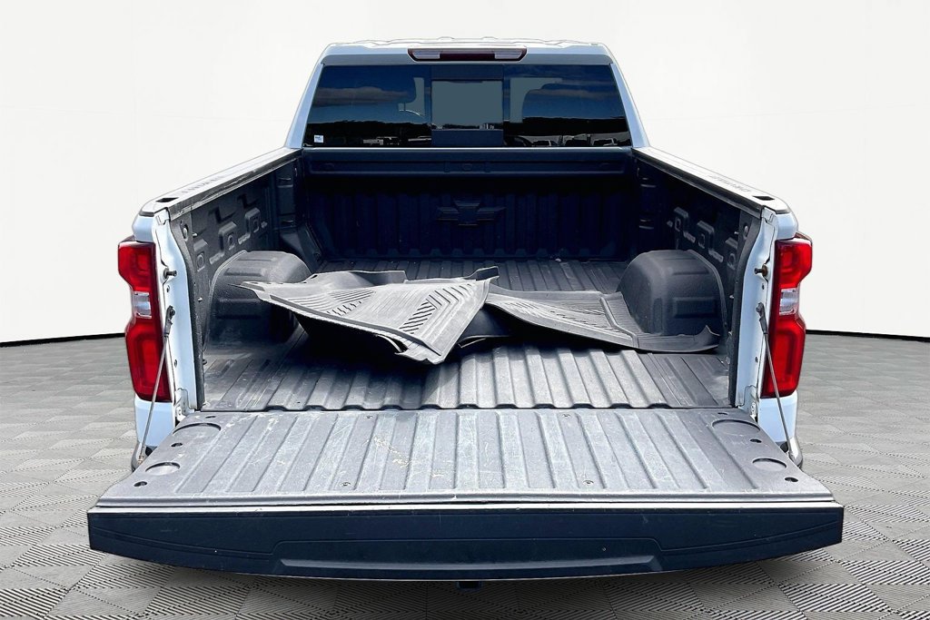 Used 2022 Chevrolet Silverado 1500 LT Trail Boss w/ Convenience Package II AWD/4WD image 7