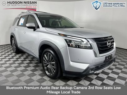 Used 2022 Nissan Pathfinder SL w/ SL Premium Package