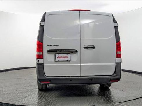 Used 2020 Mercedes-Benz Metris image 7