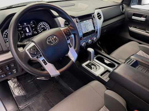 Used 2018 Toyota Tundra SR5 w/ TRD Off Road Package image 7