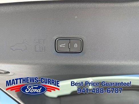 New 2026 Ford Expedition Active RWD image 14