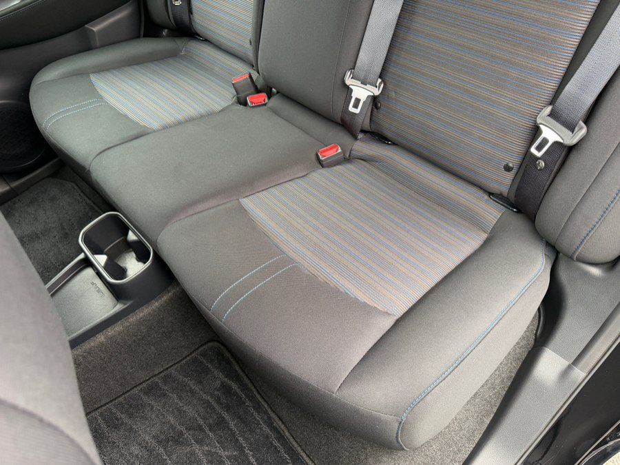 Used 2025 Nissan Leaf S FWD image 37
