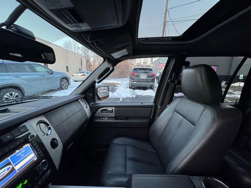 Used 2013 Ford Expedition EL Limited image 20