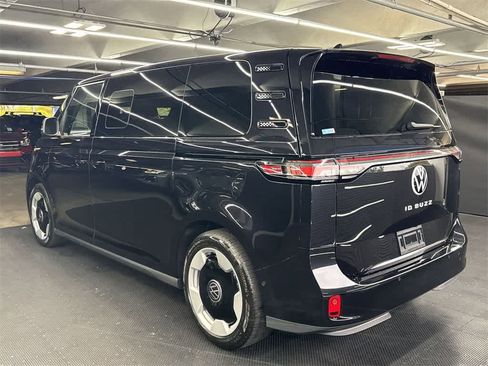New 2025 Volkswagen ID. Buzz Pro S image 14