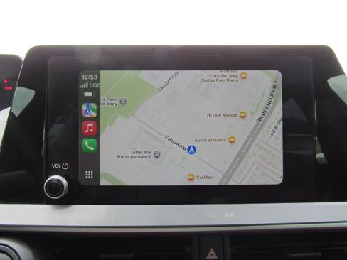 Used 2023 Toyota Prius Prime SE image 10