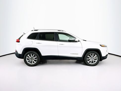Used 2016 Jeep Cherokee Limited w/ Technology Group image 10