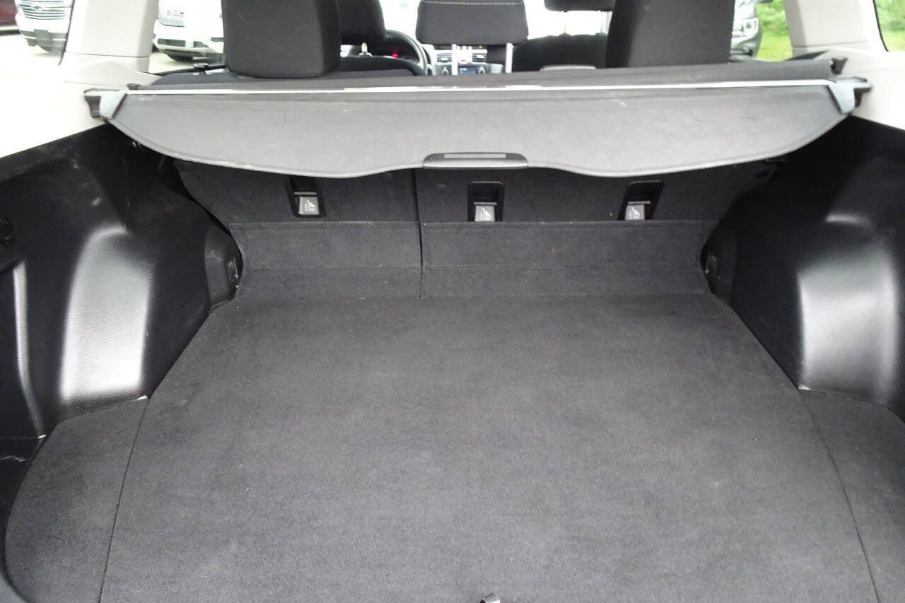 Used 2015 Subaru Forester 2.5i Premium AWD/4WD image 9