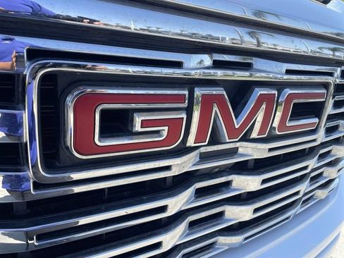 Used 2024 GMC Sierra 1500 Denali w/ Technology Package AWD/4WD image 30
