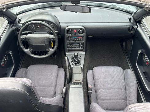 Used 1990 MAZDA MX-5 Miata RWD image 33