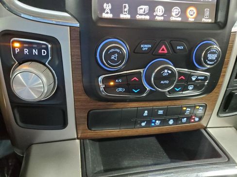 Used 2016 RAM 1500 Laramie w/ Convenience Group image 31