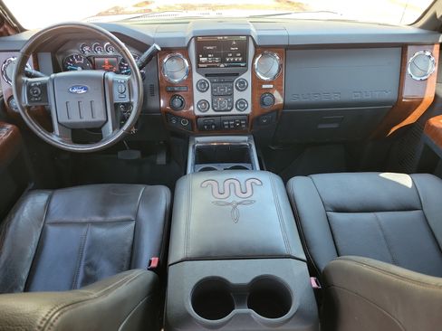 Used 2015 Ford F350 King Ranch w/ FX4 Off-Road Package image 12