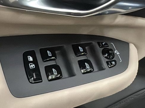 New 2026 Volvo XC90 T8 Plus w/ Protection Package Premier image 22